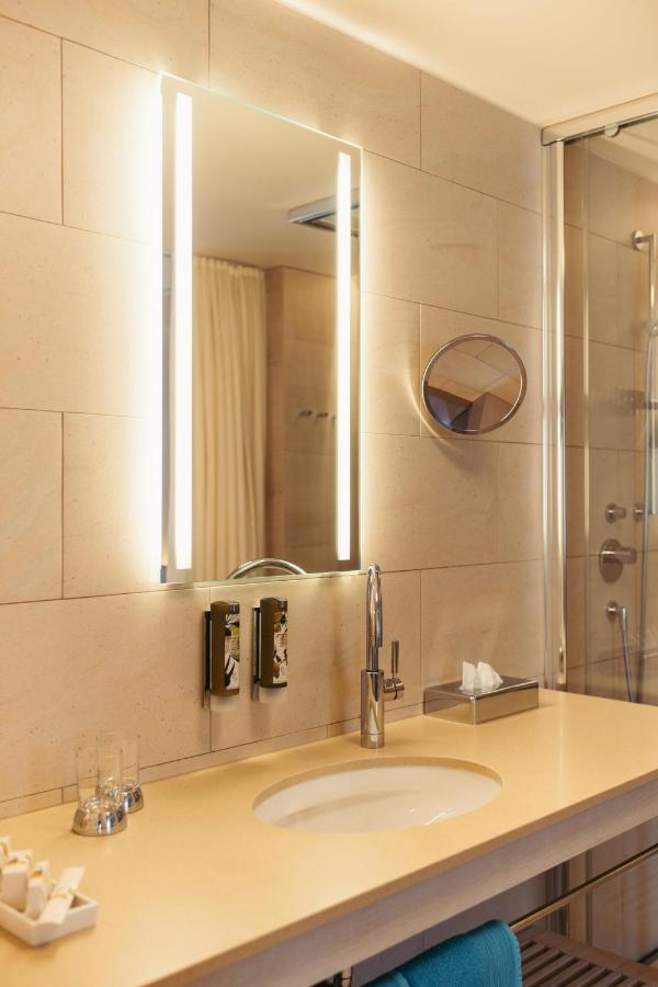 Strandhotel Am ไวส์เซินซี ภายนอก รูปภาพ
