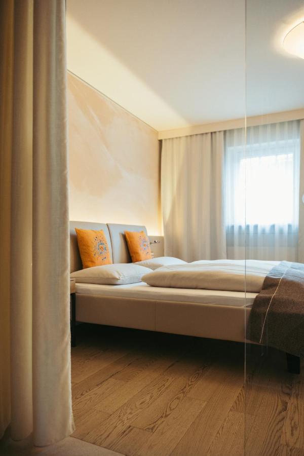 Strandhotel Am ไวส์เซินซี ภายนอก รูปภาพ