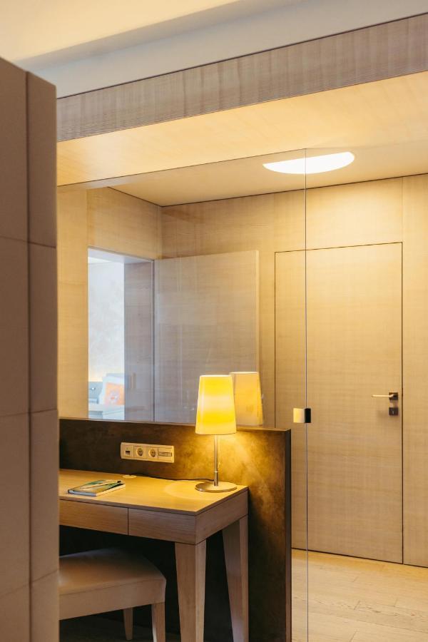 Strandhotel Am ไวส์เซินซี ภายนอก รูปภาพ